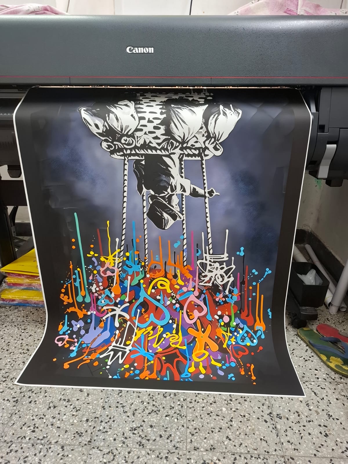 How Businesses Can Use Printed Canvas for Brand Promotion